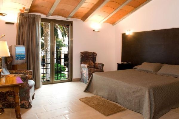 Hotel San Carlos (Roses)